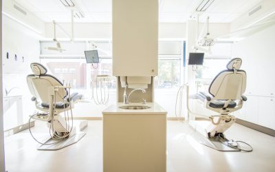 ¿No encuentras una clínica dental especializada en Sevilla? Te ayudamos.